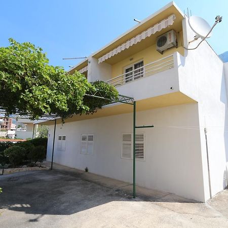 Apartments Antoneta Makarska Exterior photo
