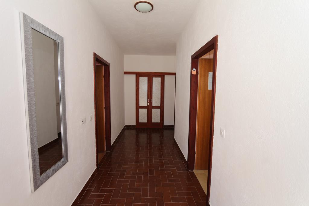 Apartments Antoneta Makarska Exterior photo