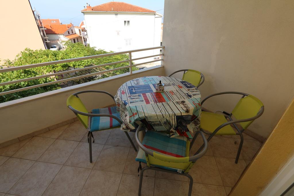 Apartments Antoneta Makarska Exterior photo